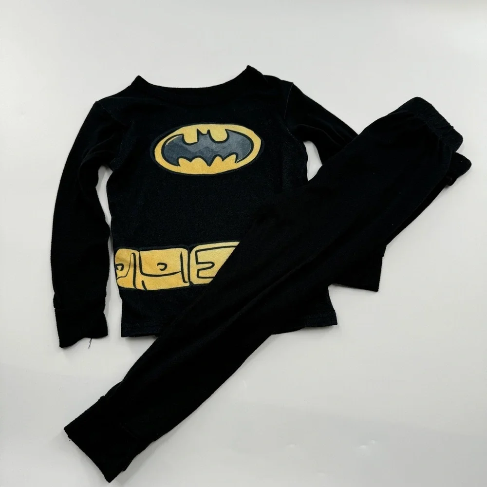 Batman Kids Lightweight Pajama Set | Long Sleeve & Long Pants | Size 5T